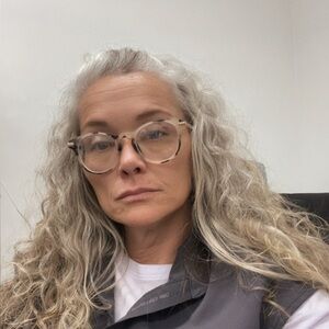 Meet your Posher, Jackie